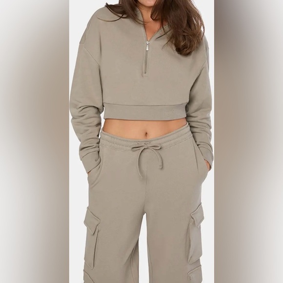 WeWoreWhat Half Zip Fleece Hoodie in Color Stone Size S - Picture 1 of 4